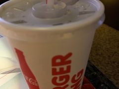 可口可乐-汉堡王(仲盛世界商城店)