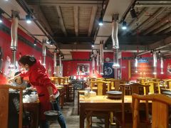 大堂-赵胖炙子烤肉&深夜酒馆(簋街店)