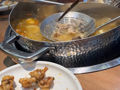 -来龍儿鲜切牛肉自助老火锅