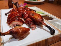 舌尖上的小刀鸭-老滇山寨•云南特色菜•地方菜•民族风情歌舞表演(金碧店)