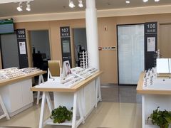 -大连何氏眼科医院