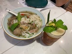 越南火车头汤河粉-美奈小馆·越南料理(中航城君尚购物中心店)