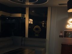 -唱吧麦颂KTV(东胜港悦广场店)