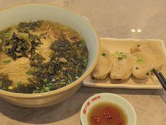 -小姜锅贴(凤凰街店)