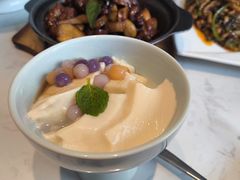 -峨嵋小镇·川菜(勒泰中心店)
