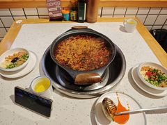 -佬缸炮江湖川菜(玉林店)