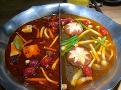 台式麻辣锅-湊湊火锅·茶憩(杭州湖滨银泰in77店)