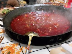 -扎起市井老火锅(乐山总店)