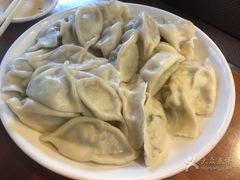 -东北四季饺子王(华山路店)