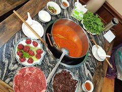 -乳仔牛牦牛汤锅 烤羊排(松潘古城店)