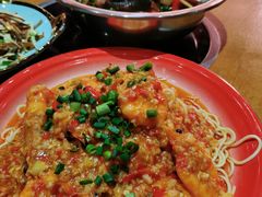 -郭婆婆疯子鸡·土货江湖菜馆