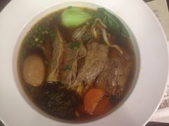 -康师傅私房牛肉面(申虹店)