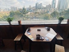 -包整·丝娃娃(甲秀楼景观店)