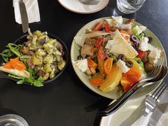 香烤鸡肉马苏里拉奶酪沙拉-ALLORA意大利餐厅(丰盛里店)