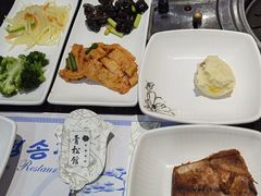 -青松馆韩国料理(香港中路佳世客店)