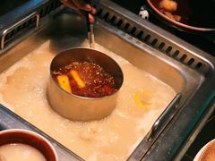 招牌凤凰投胎汤底锅底-大隐·成都火锅Bistro(合生麒麟新天地店)