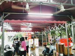 -光明刘冰乳鸽店(光明法政北路店)