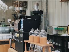 -花苑里咖啡(威远店)
