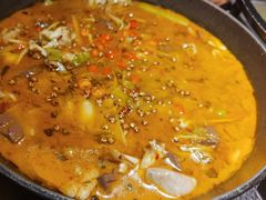 -辣尚瘾·烤鱼·新川菜(交大直营店)
