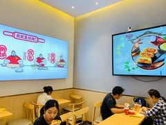 用餐区-吉品合酥脆烤饼(太平洋森活天地店)