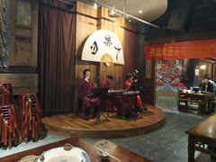 -白乐天毛肚火锅馆(南滨路店)