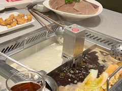 -海底捞火锅(新松江路店)