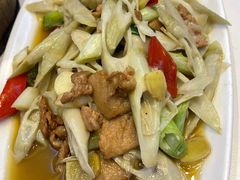 -华冠悠岚·庭院餐厅(青城后山店)