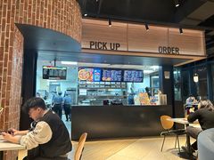 -达美乐比萨(红山店)