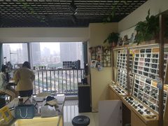 -视野联行眼镜·蔡司授权店(长白万象汇店)