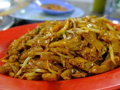 炒粿条-黄亚华小食店(Jalan Alor)