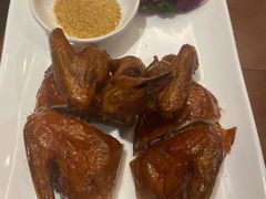 生乳鸽-粤秀小厨·广式早茶(辽宁路店)