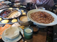 -三人行骨头王火锅(长寿店)