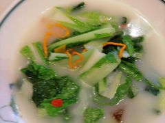 -老莞家私房菜-超级鱼头佛跳墙