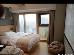 -闲隅江景艺术酒店(解放碑洪崖洞总店)