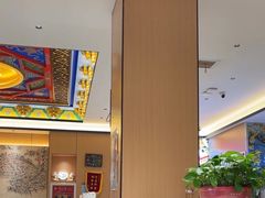 -梅利汴京烤鸭•开封豫菜地标店(东大街店)