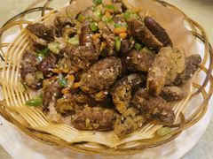 -鹤乡东北菜(崮山路店)
