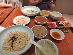 -裕兴记•蟹黄面馆(人民广场店)