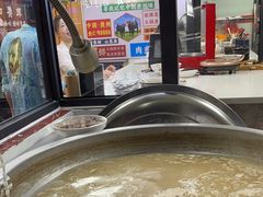 -小椒羊.羊肉粉 龙虾 羊肉串(新地旗舰店)