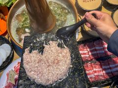 -洞庭洲·防空洞火锅·铜锅涮肉·烧烤(新百广场店)