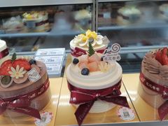 -花花卷卷·鲜食蛋糕(静安久光百货店)