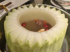 -得意咚瓜·顺德鱼生·冬瓜火锅(深圳首店)