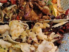 -小鱼小牛·鱼牛干锅·脆鱼火锅(世欧广场店)