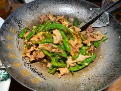 -费大厨辣椒炒肉(万家丽一店)