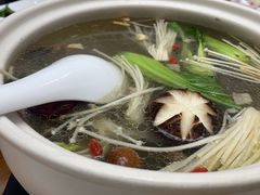 -伊源鼎盛餐饮服务有限公司
