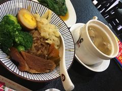 -胡须张鲁肉饭(美食文化馆店)