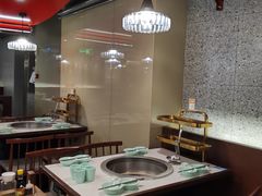 -晓宇重庆火锅(赛格国际购物中心店)