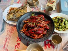 -肥肥虾庄·金牌油焖大虾(汉街SKP店)