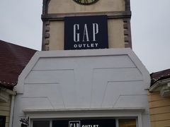 -GAP(王府井奥莱·香江小镇店)
