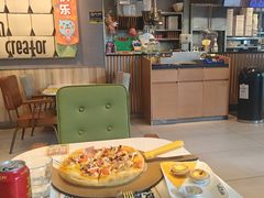 -乐凯撒披萨(汇港购物中心店)