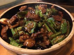 尖椒鸡杂-和记菜馆